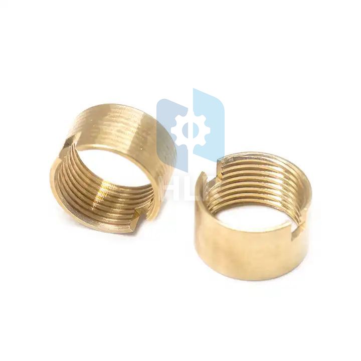 Small Precision Brass Connector သည် အီလက်ထရွန်နစ်စက်မှုလုပ်ငန်းတွင် ဝယ်လိုအား မြင့်မားသည်။